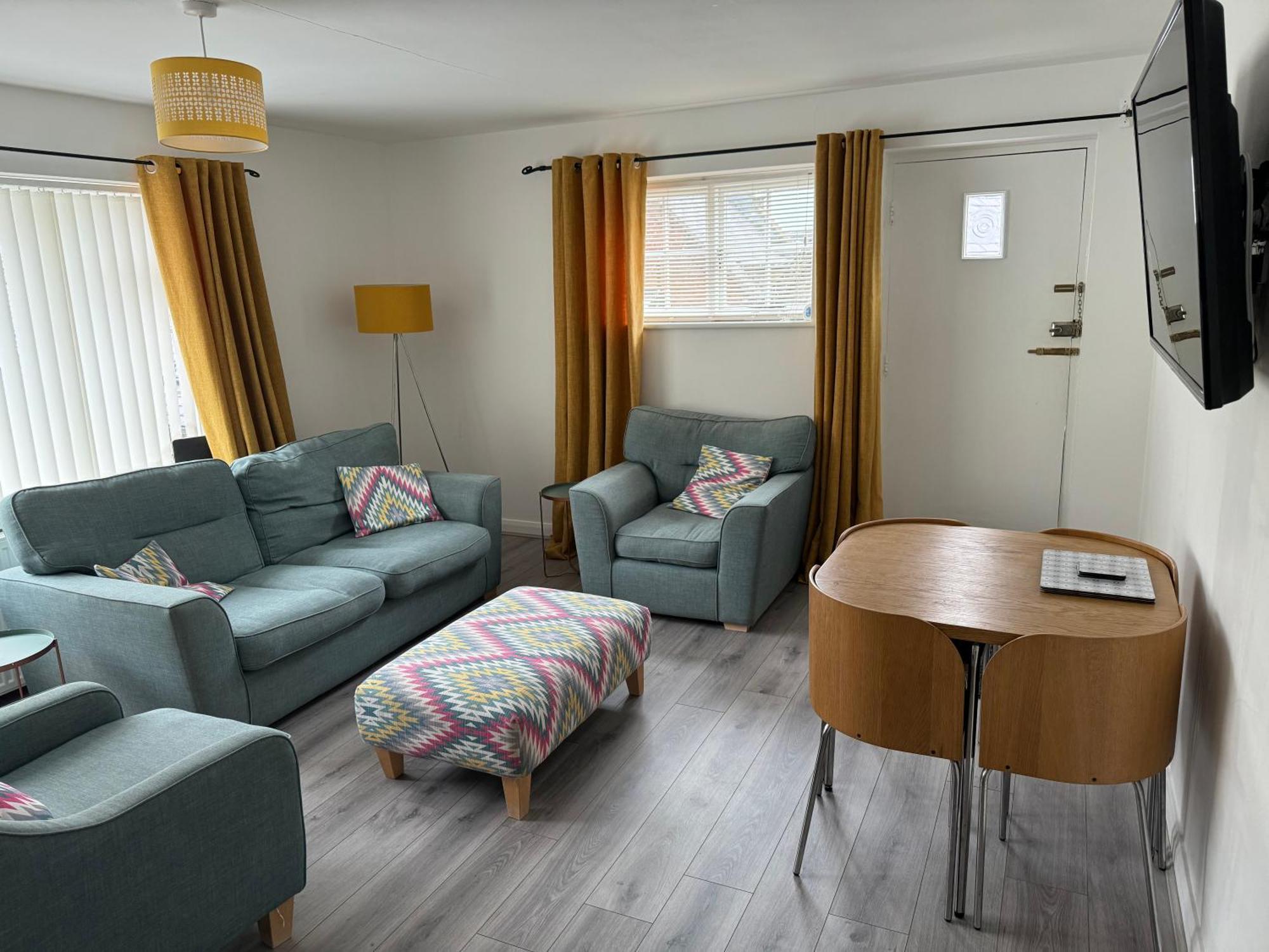 The Old Coach House Apartment Conwy Exterior photo